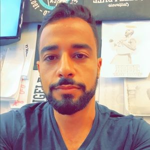 Meet your Posher, Ahmed